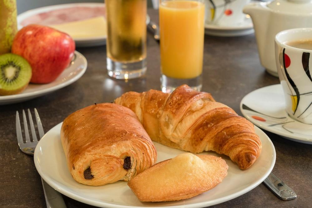 Brit Hotel Morlaix Saint-Martin-des-Champs  Ngoại thất bức ảnh