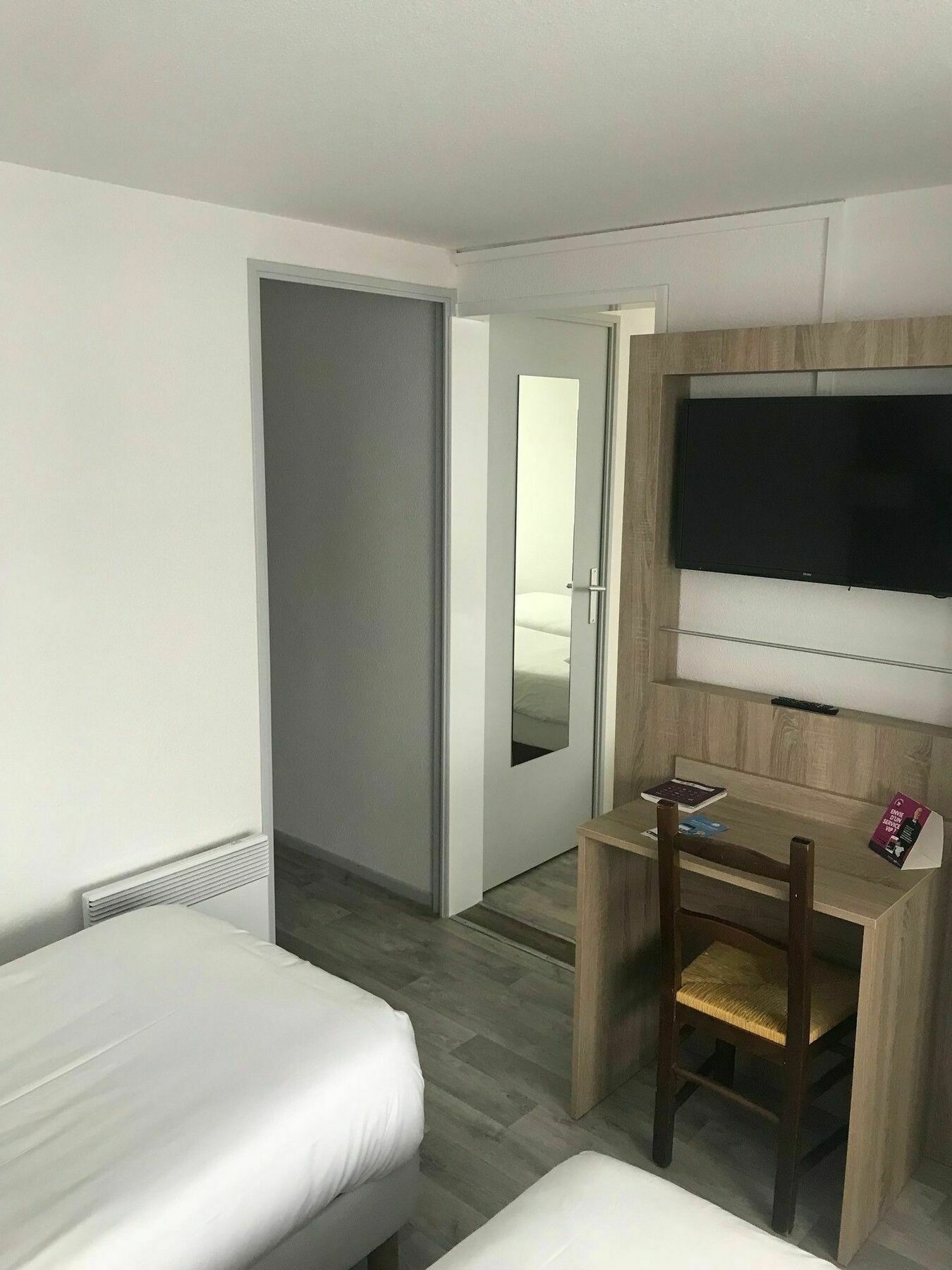 Brit Hotel Morlaix Saint-Martin-des-Champs  Ngoại thất bức ảnh