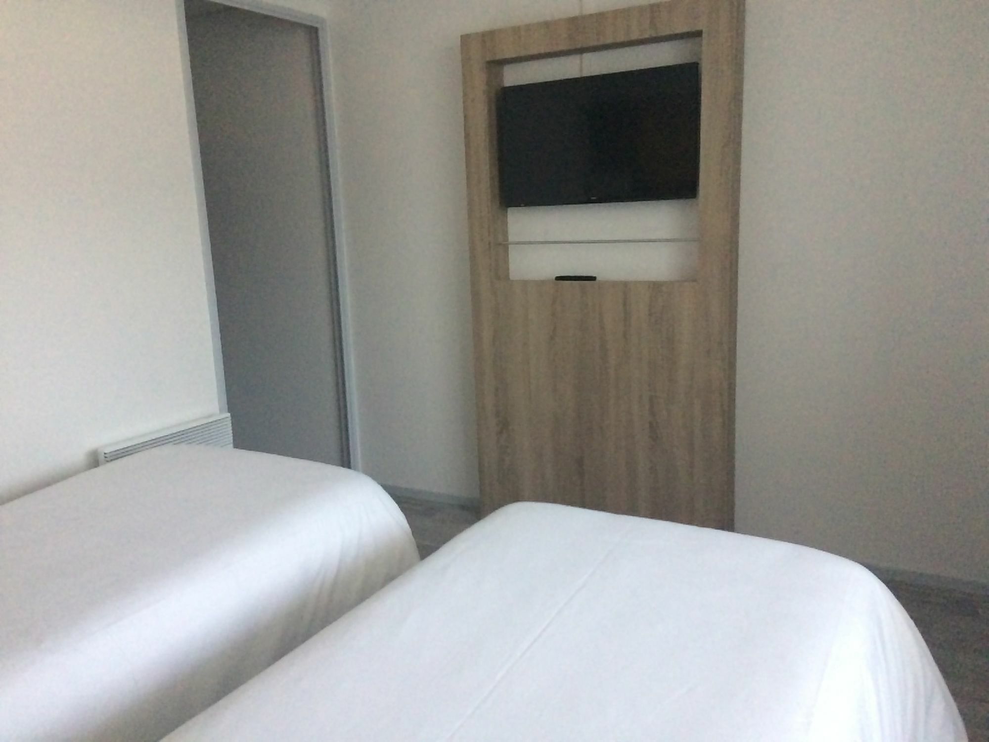 Brit Hotel Morlaix Saint-Martin-des-Champs  Ngoại thất bức ảnh